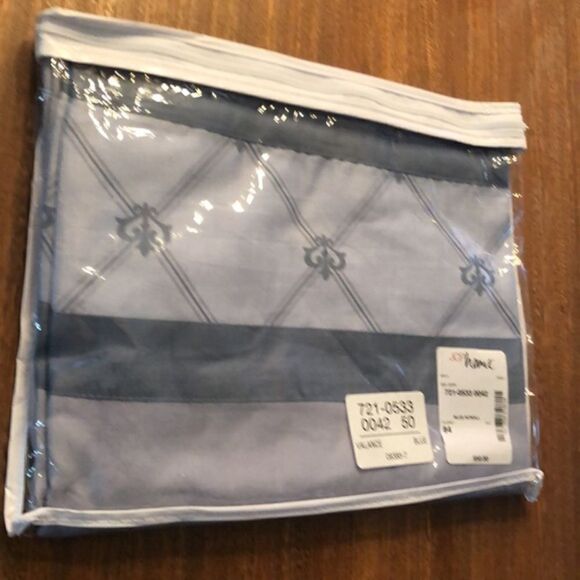 NWT Kitchen Curtain JCPenny Blue Scroll Valance Drape Top - Picture 1 of 5